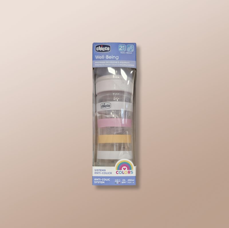 Chicco - WellBeing Plastic Feeding Bottle 250ml 2m+